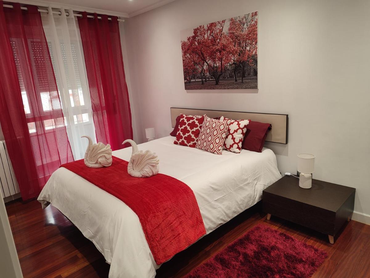 Appartamento O Fogar De Cati Ourense Esterno foto